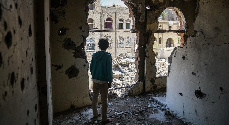 اليمن: المبعوث الخاص يدين هجوما استهدف حيّا سكنيا في تعز وأسفر عن سقوط ضحايا أطفال